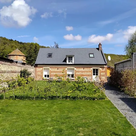 Maison 3 Et Jardin, A Pied * Grainville-la-Teinturière