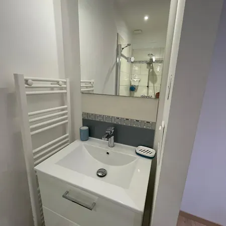 Maison 3 Et Jardin, A Pied Grainville-la-Teinturière